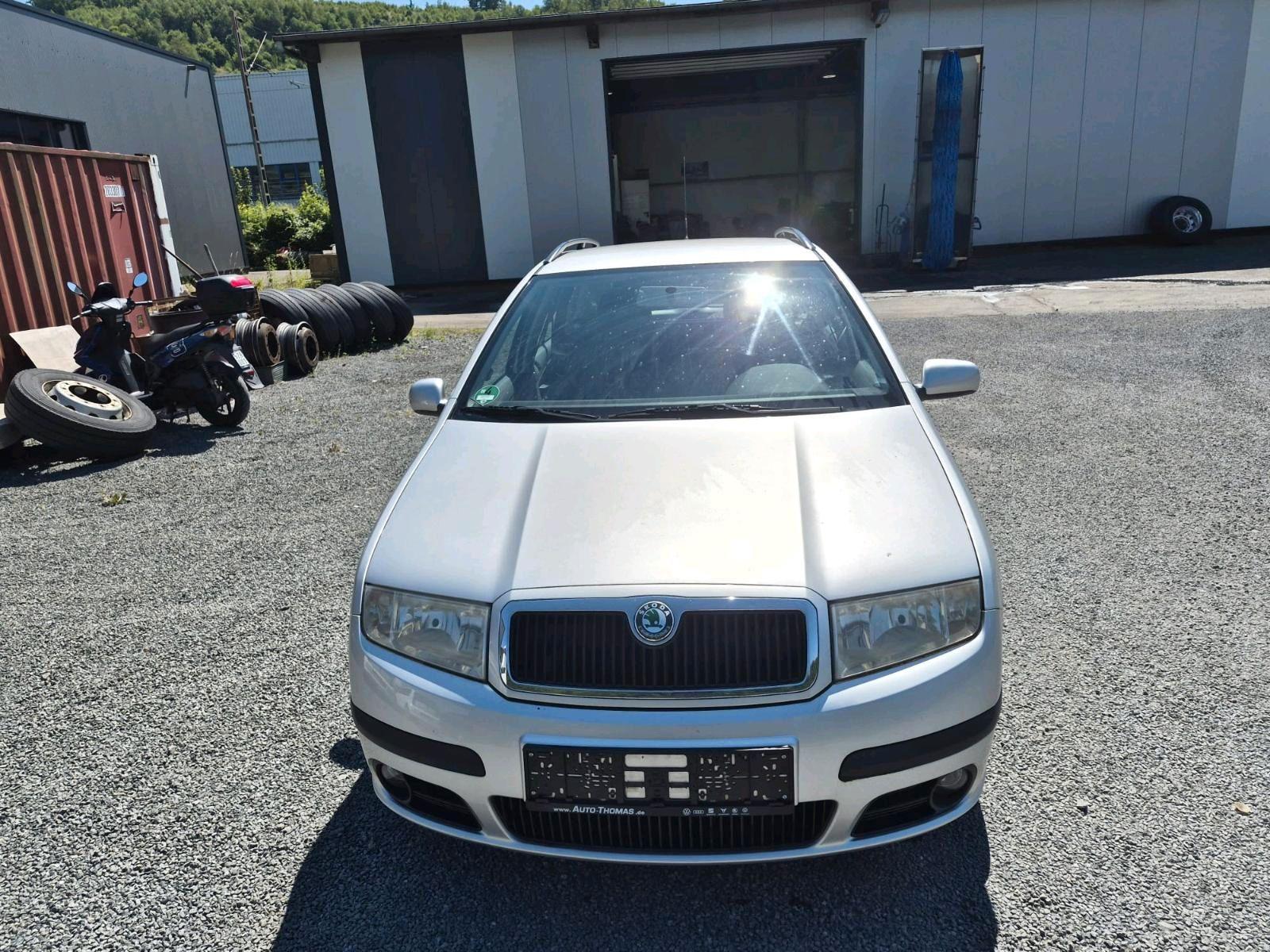 Skoda Fabia 2005 — engine 75 HP (55kW)