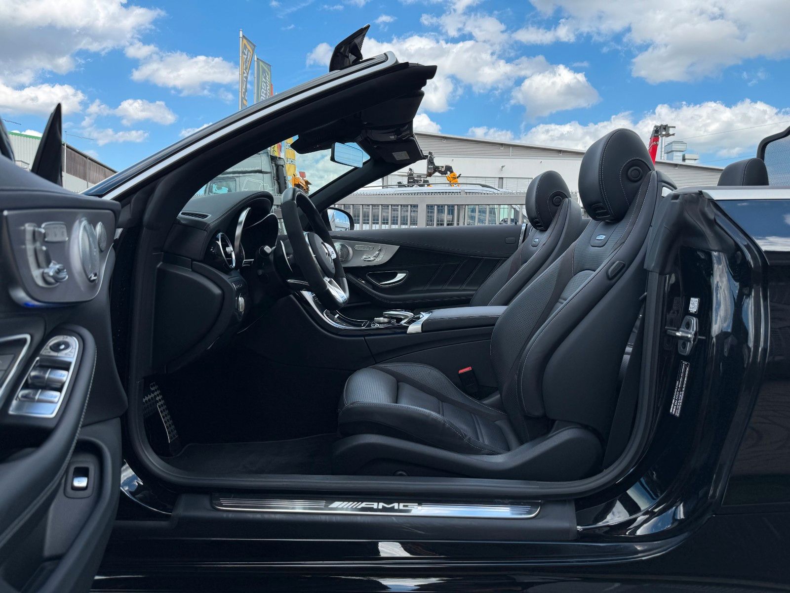 Fahrzeugabbildung Mercedes-Benz C 63 Cabrio Drivers+Burm+S-Klima+Memory+MBeam