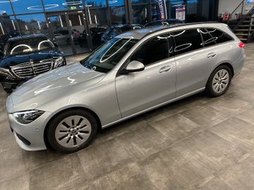 MYAUTOCENTER – Gebraucht- und Jahreswagen mit Werkstattservice in Pfaffenhofen Mercedes-Benz C 200 d *Avantgarde*Navi*LED*Spurh*