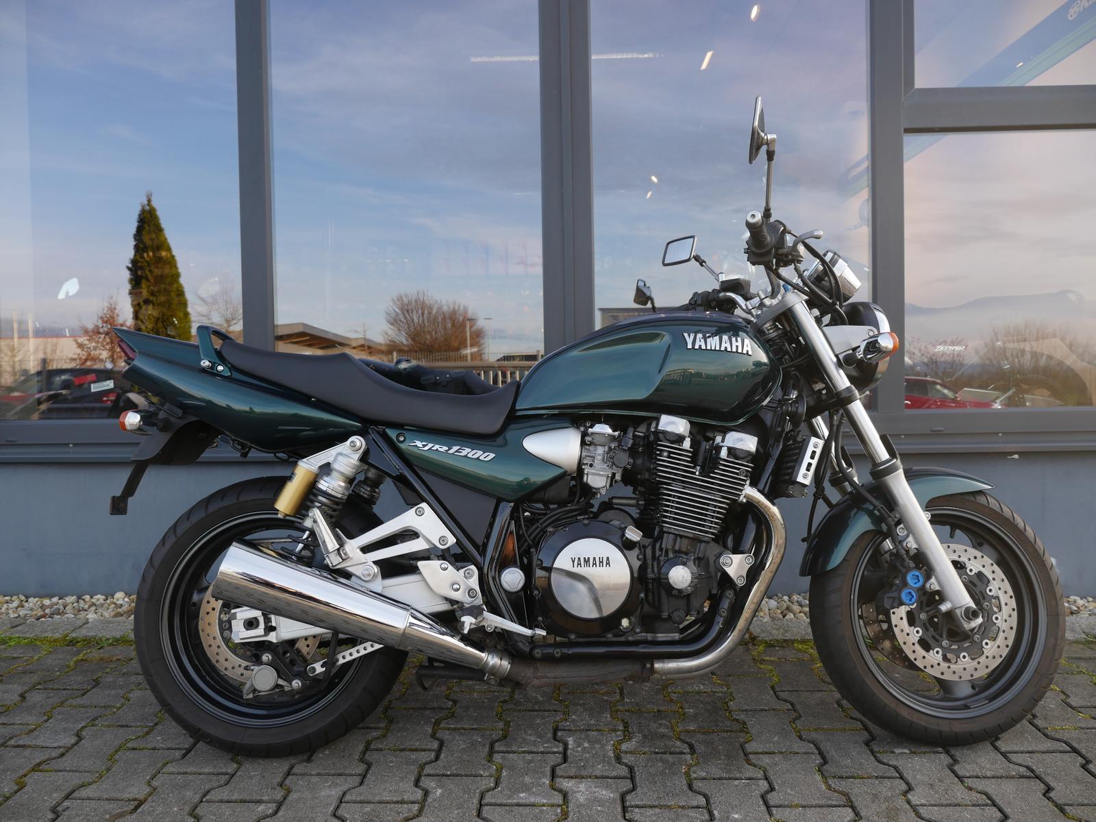 Yamaha XJR 1300 - TOP - 1. Hand - org. 11754 km - RP02