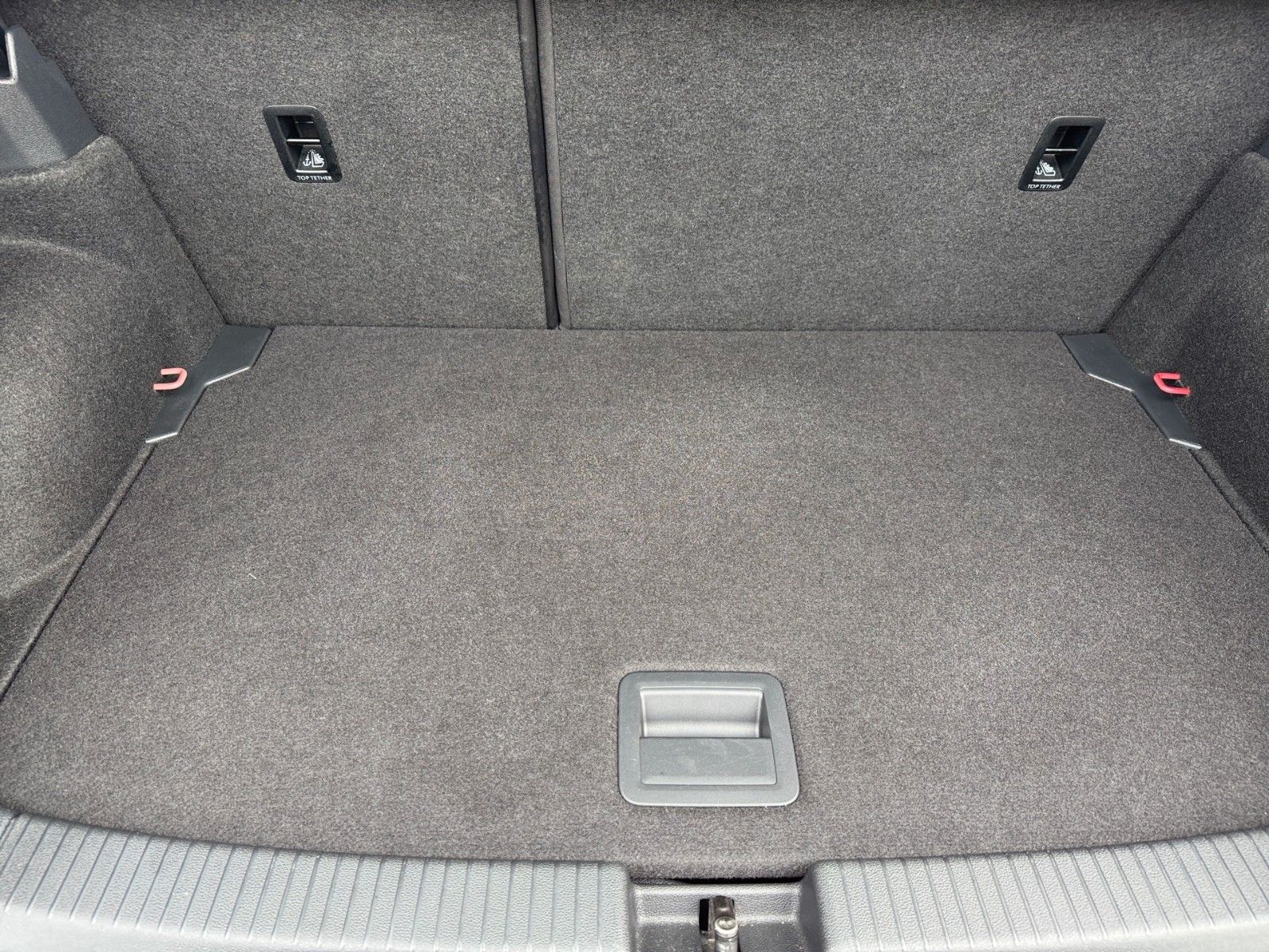 Fahrzeugabbildung Volkswagen T-Cross 1.0 TSI Life
