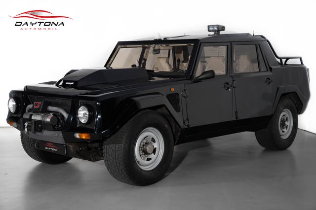 Lamborghini LM 002 | 29.000km | Unique History | Bulletproof