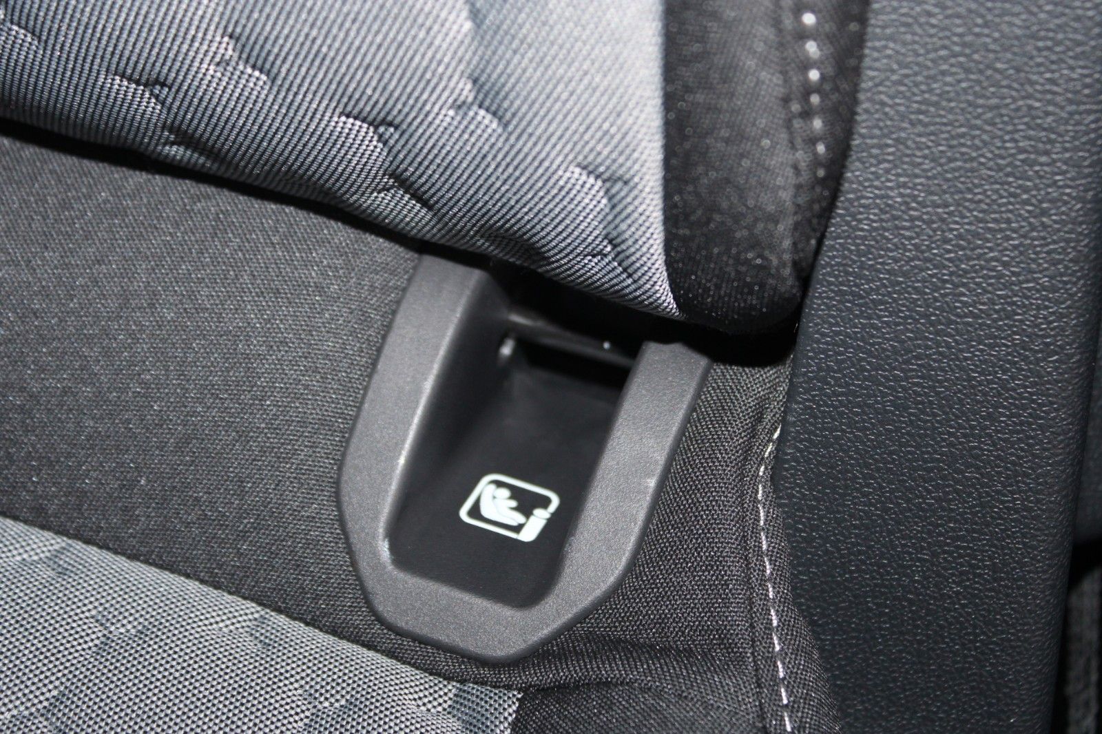 Fahrzeugabbildung Ford Tourneo Courier Titanium Automatik FahrerAssPak