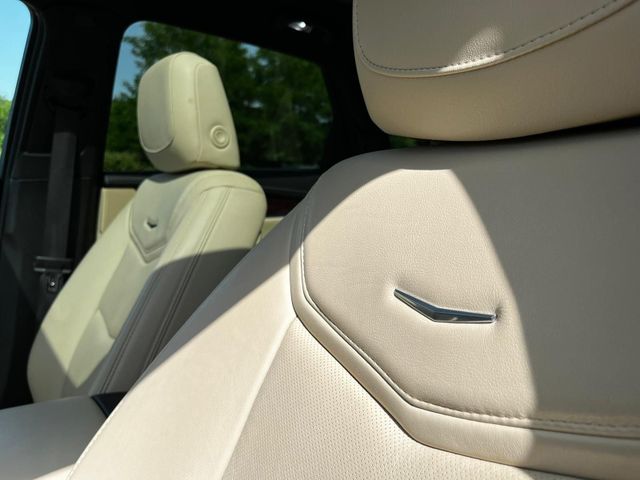 Fahrzeugabbildung Cadillac XT5 Premium AWD , NAVI+RFK*HEAD-UP*PANO*AHK
