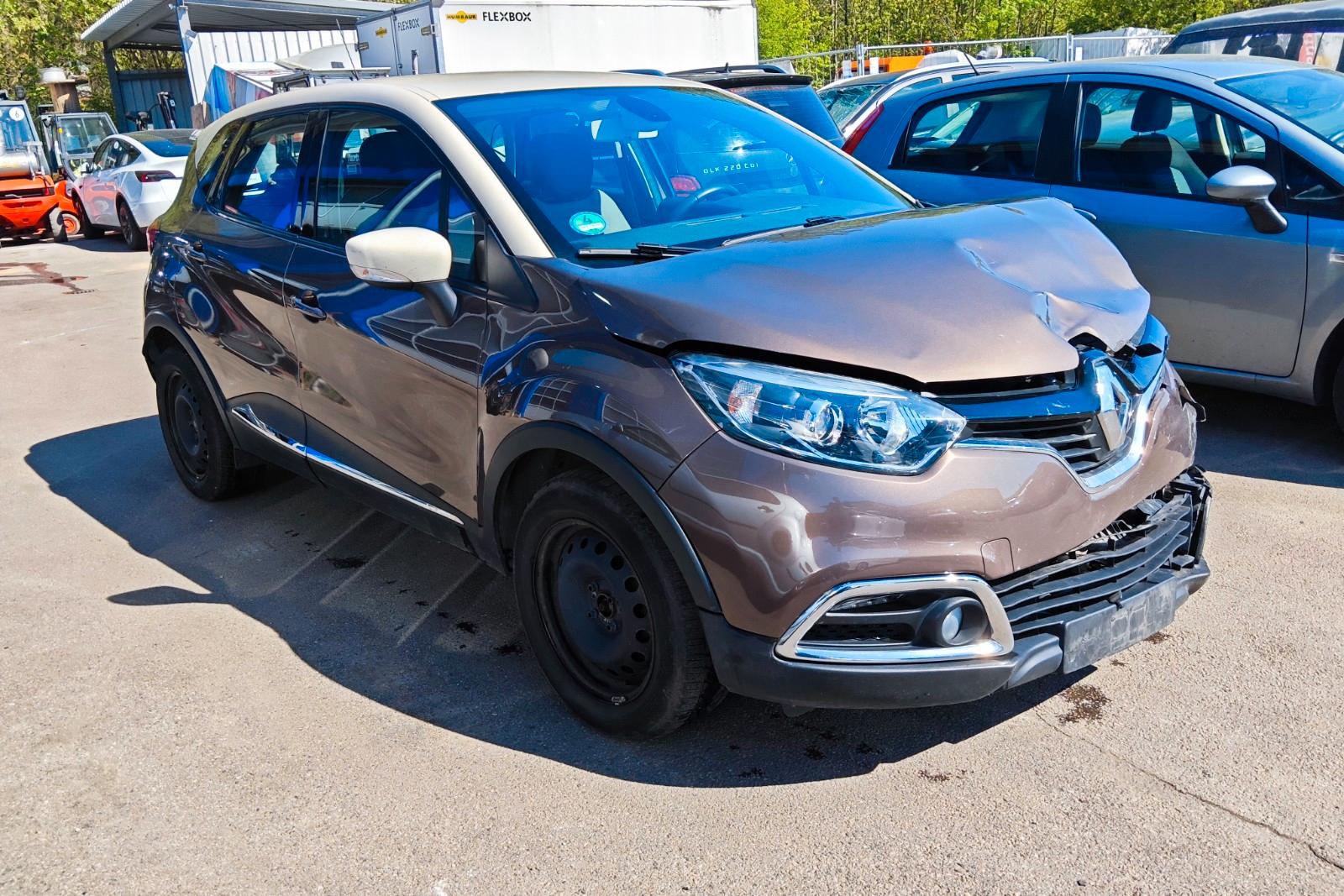Renault Captur Luxe Unfall