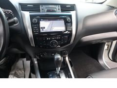 Fahrzeugabbildung Nissan Navara NP300 Tekna 4x4 Navi Tempo Scheckheft