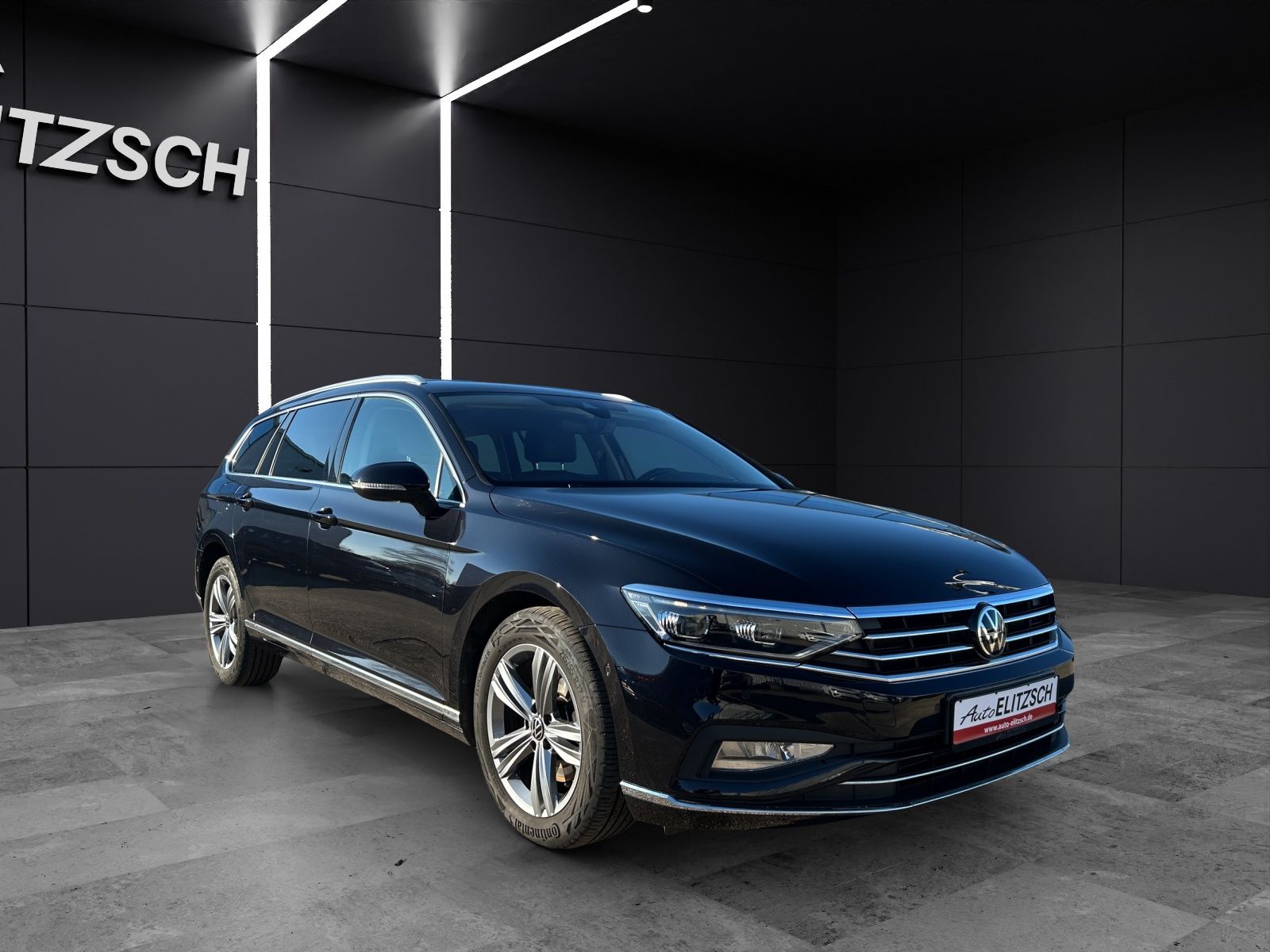 Fahrzeugabbildung Volkswagen Passat Variant Elegance TDI DSG IQ.Light ACC SH