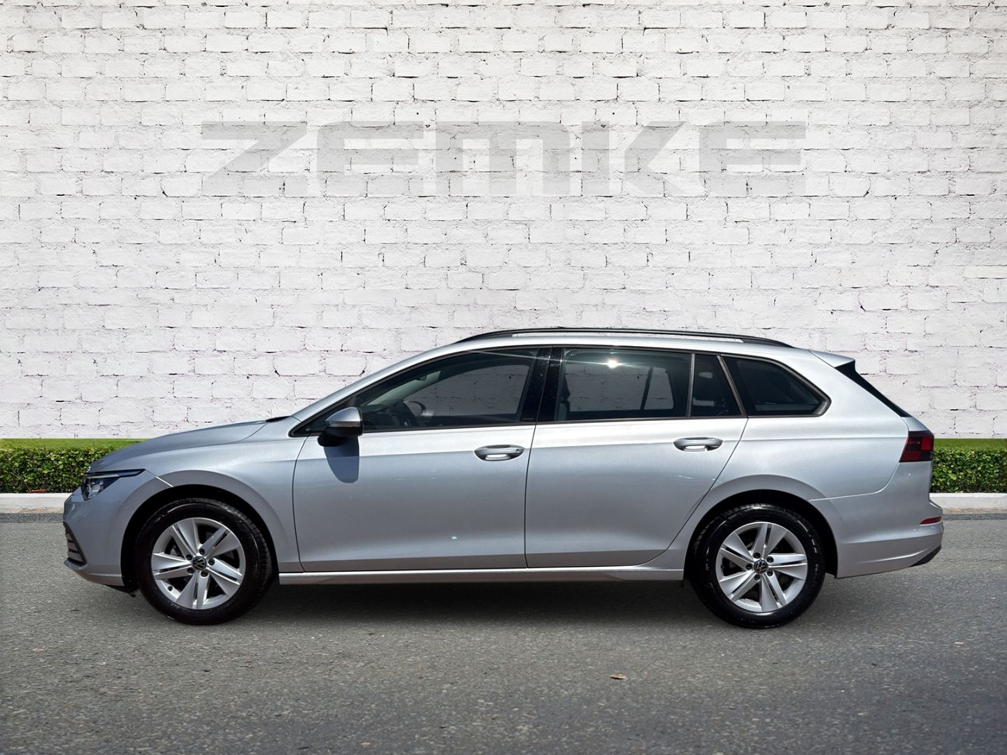 Volkswagen Golf Variant VIII 1.5 eTSI DSG Life 1,99% Navi D foto 3