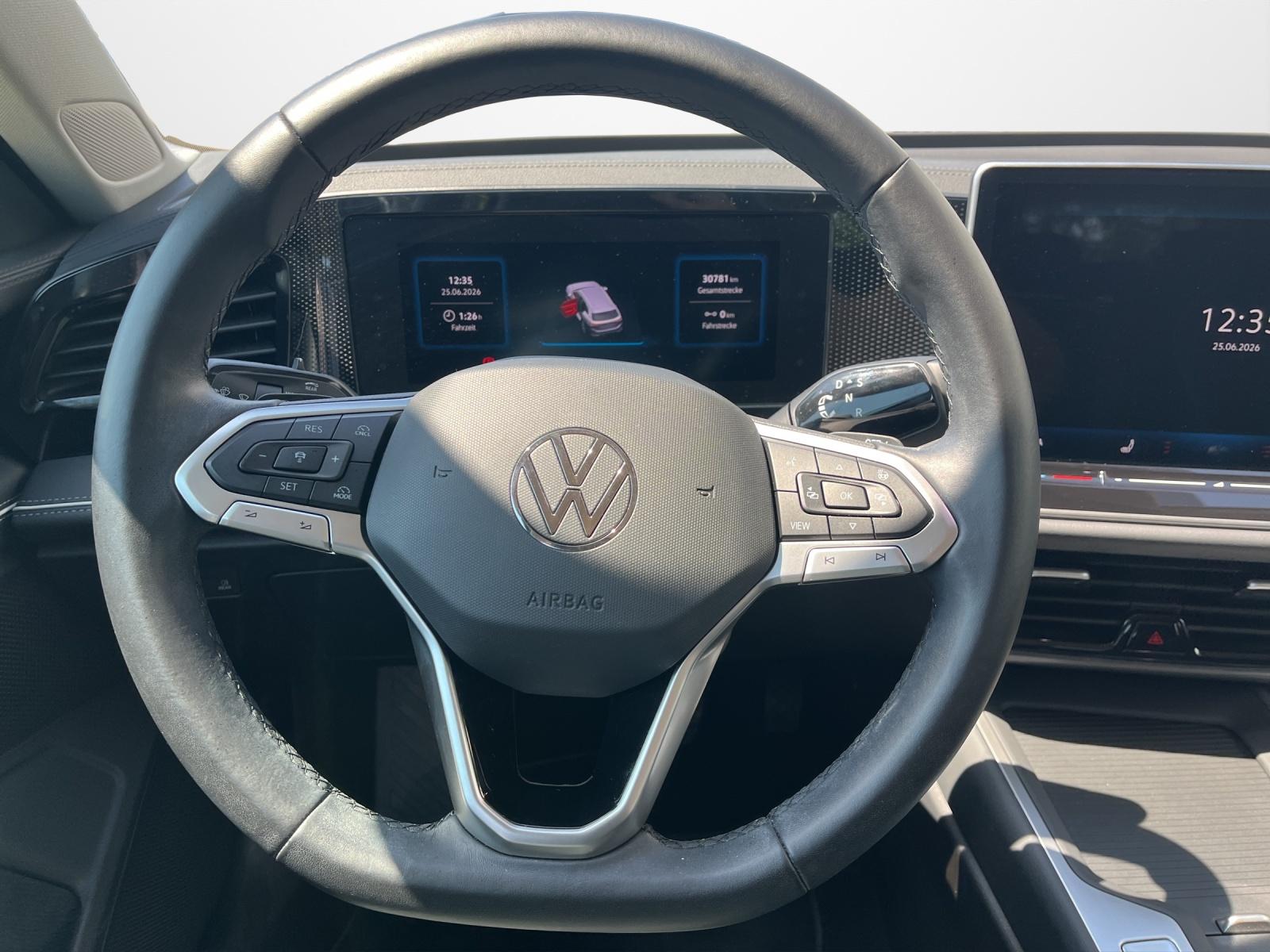 Volkswagen Passat Variant 1.5 eTSI DSG Business  Navi LED K