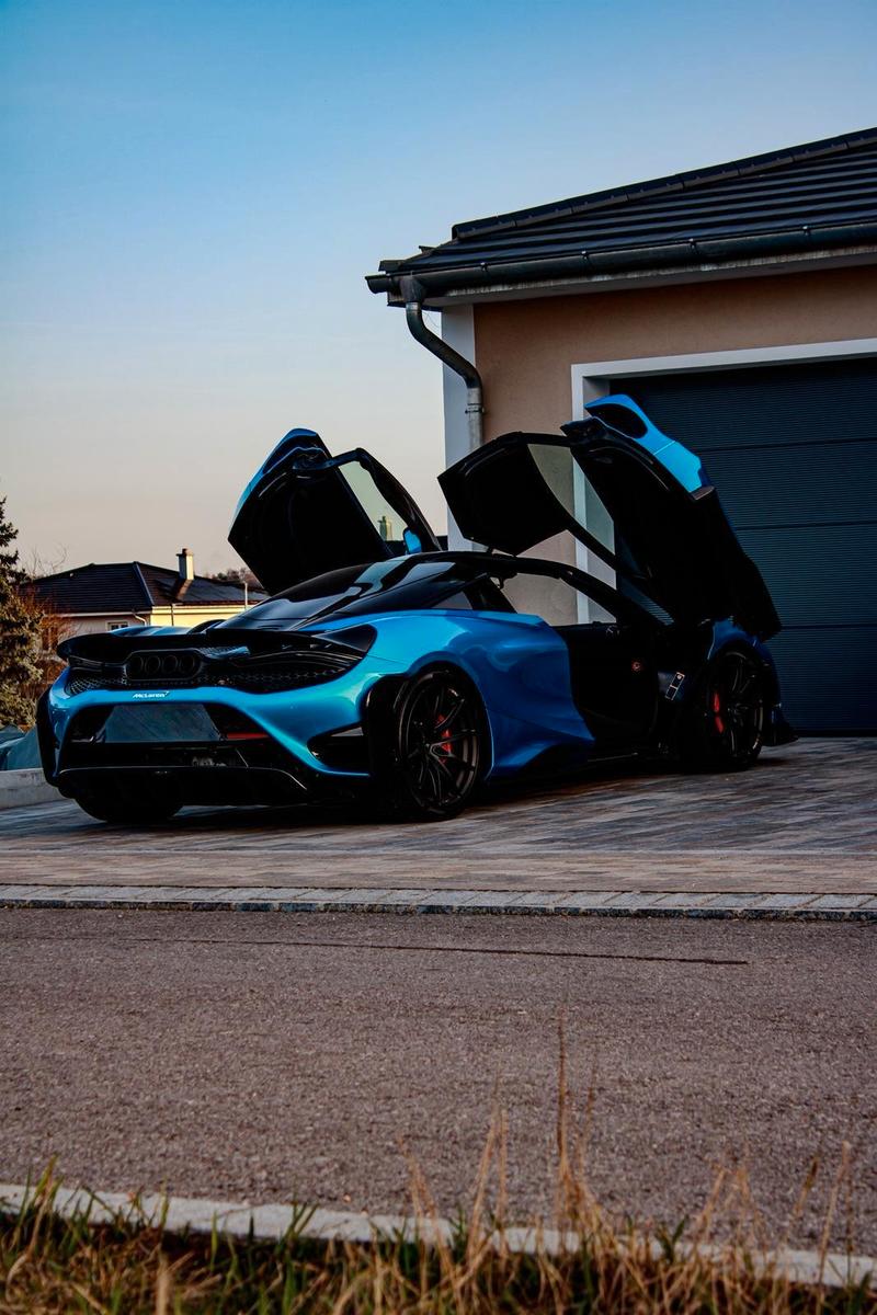 McLaren 765LT Coupe V8 - Carbon - Ludus Blau - Limitiert