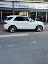 Mercedes-Benz Mercedes-benz ML 250 BlueTEC 4Matic Premium AMG - Mercedes-Benz ML 250 aus 2015