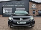 Volkswagen Touareg 3.0 V6 4M. TÜV Neu/Scheckh./AHK/ - VW Gebrauchtwagen von 2018