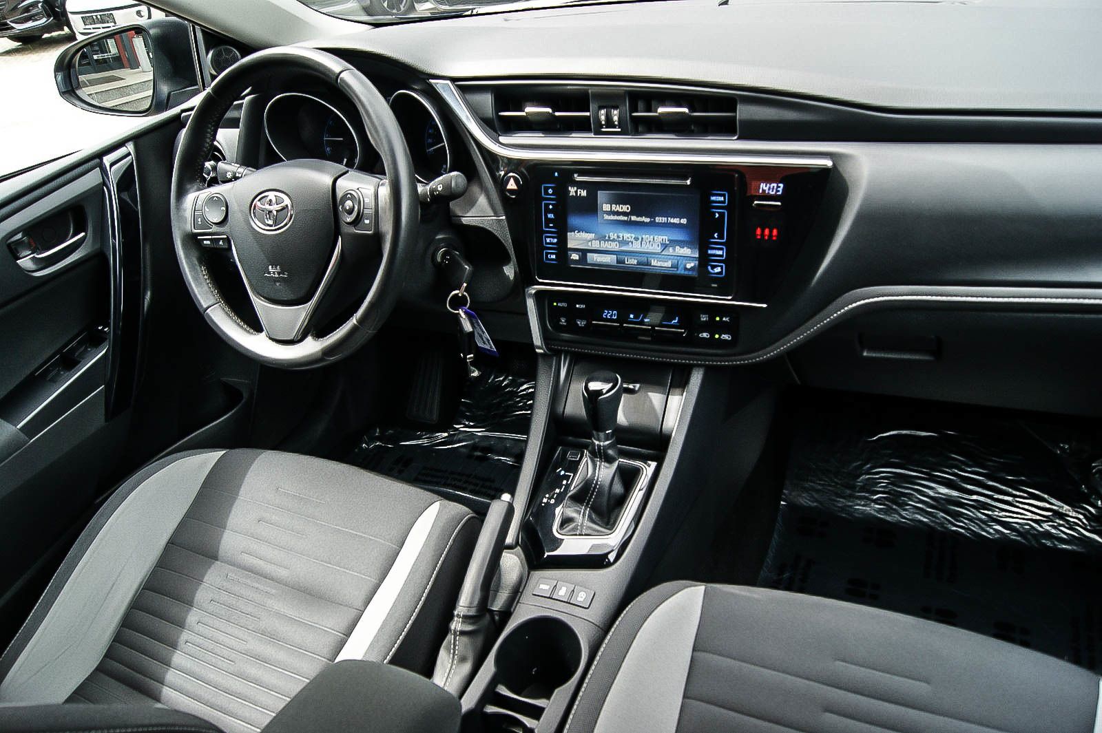 Fahrzeugabbildung Toyota Auris 1.2T Multidrive ECVT KAMERA KLIMA 24.500km
