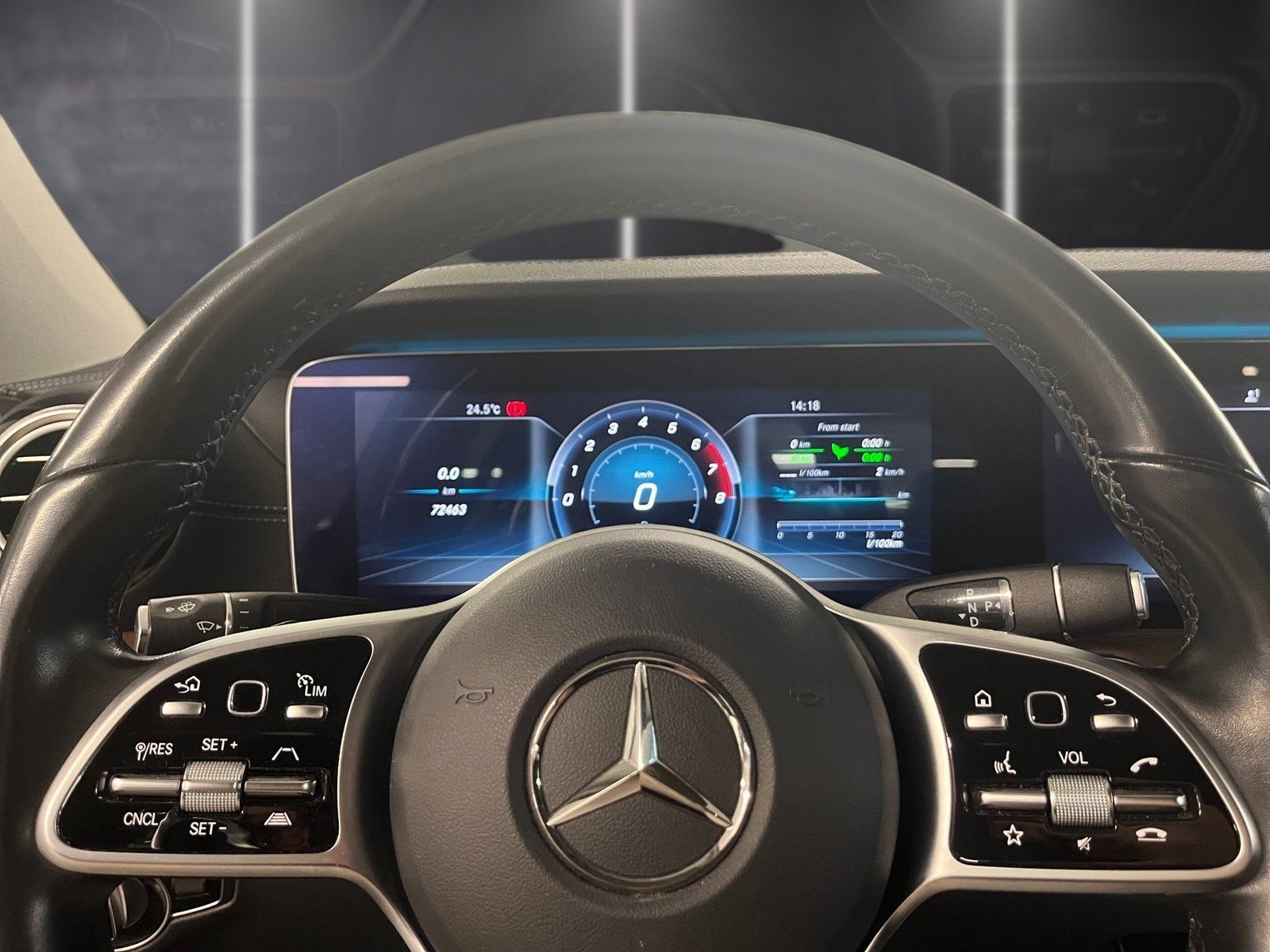 Fahrzeugabbildung Mercedes-Benz E 200 Exclusive Widescreen*Distronic*Multibeam*