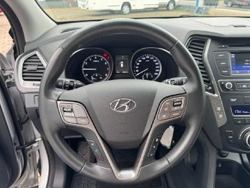 Hyundai Santa Fe Family 2WD