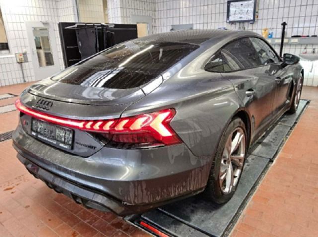 Audi e-tron GT - Bild 2