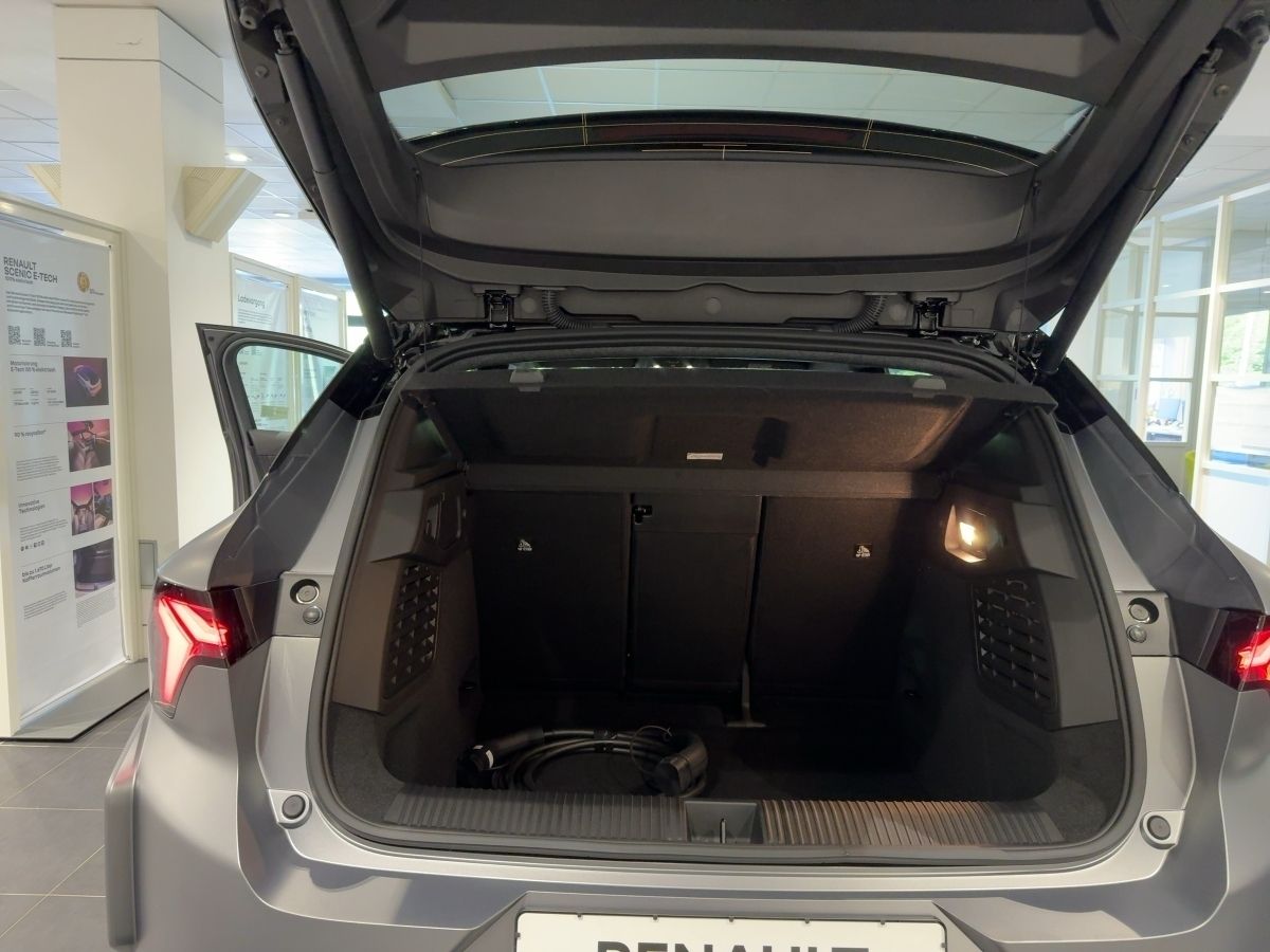 Fahrzeugabbildung Renault Scenic E-Tech Esprit Alpine 220 Long Range