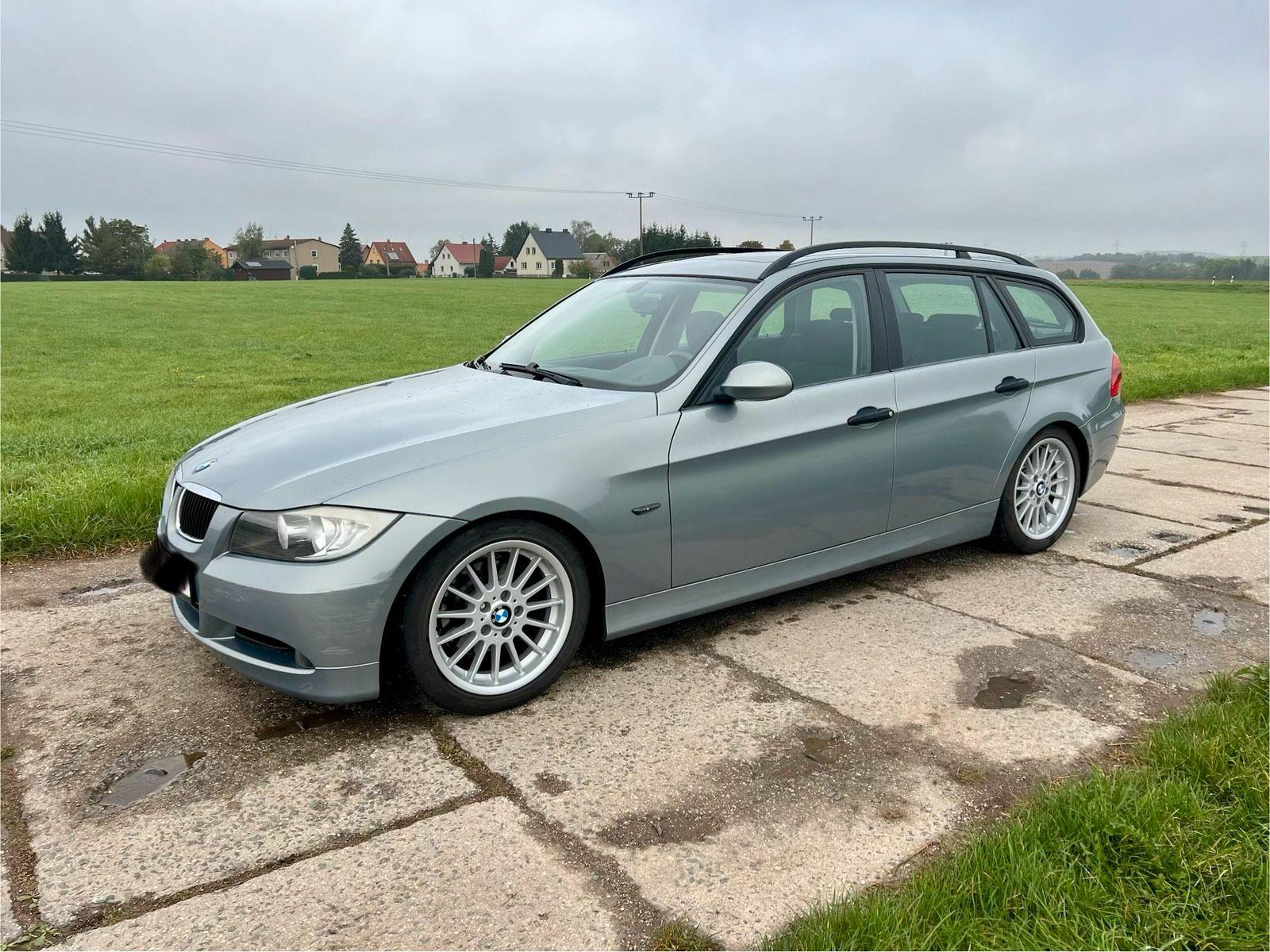 BMW 320