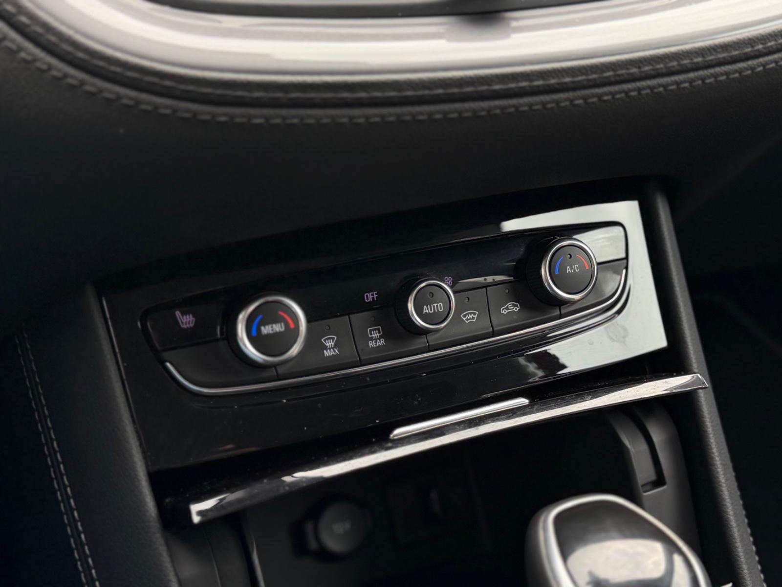 Opel Grandland (X) Innovation 1.Hand-S.Heft-Ass.Paket