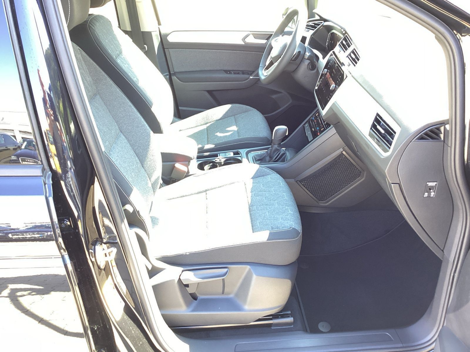 Volkswagen Touran - Bild 17