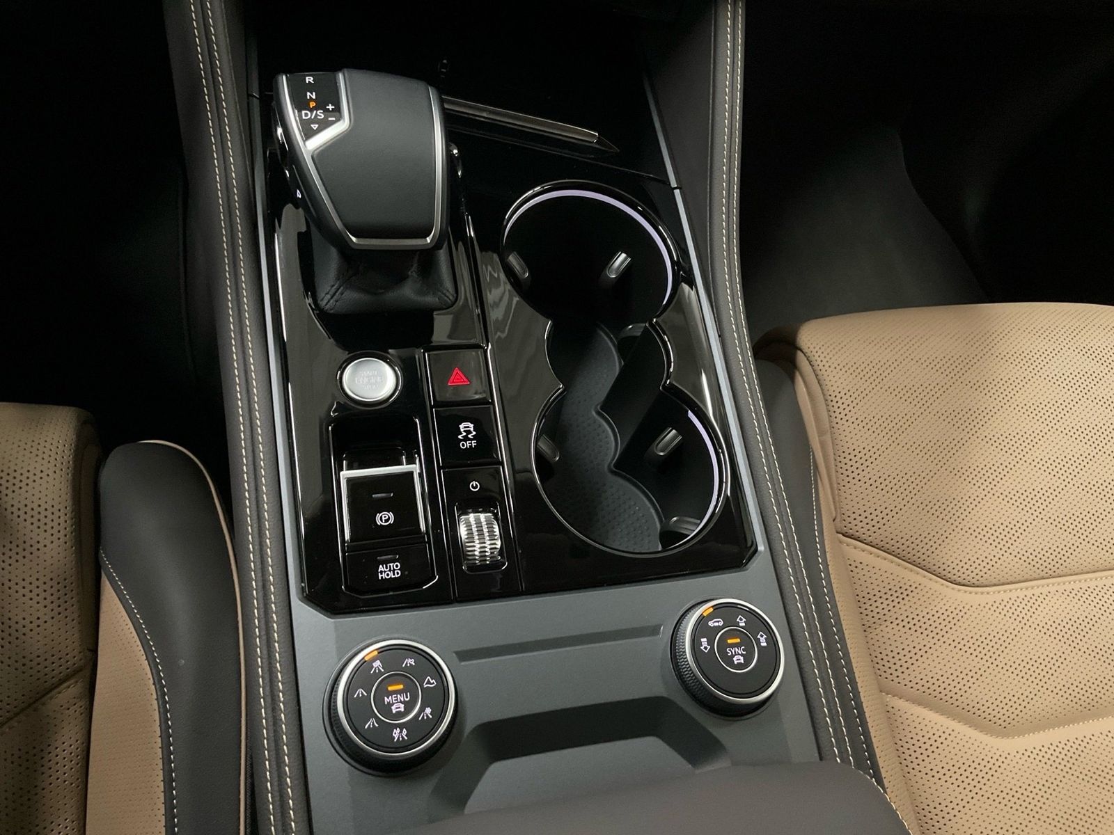 Volkswagen Touareg - Bild 14