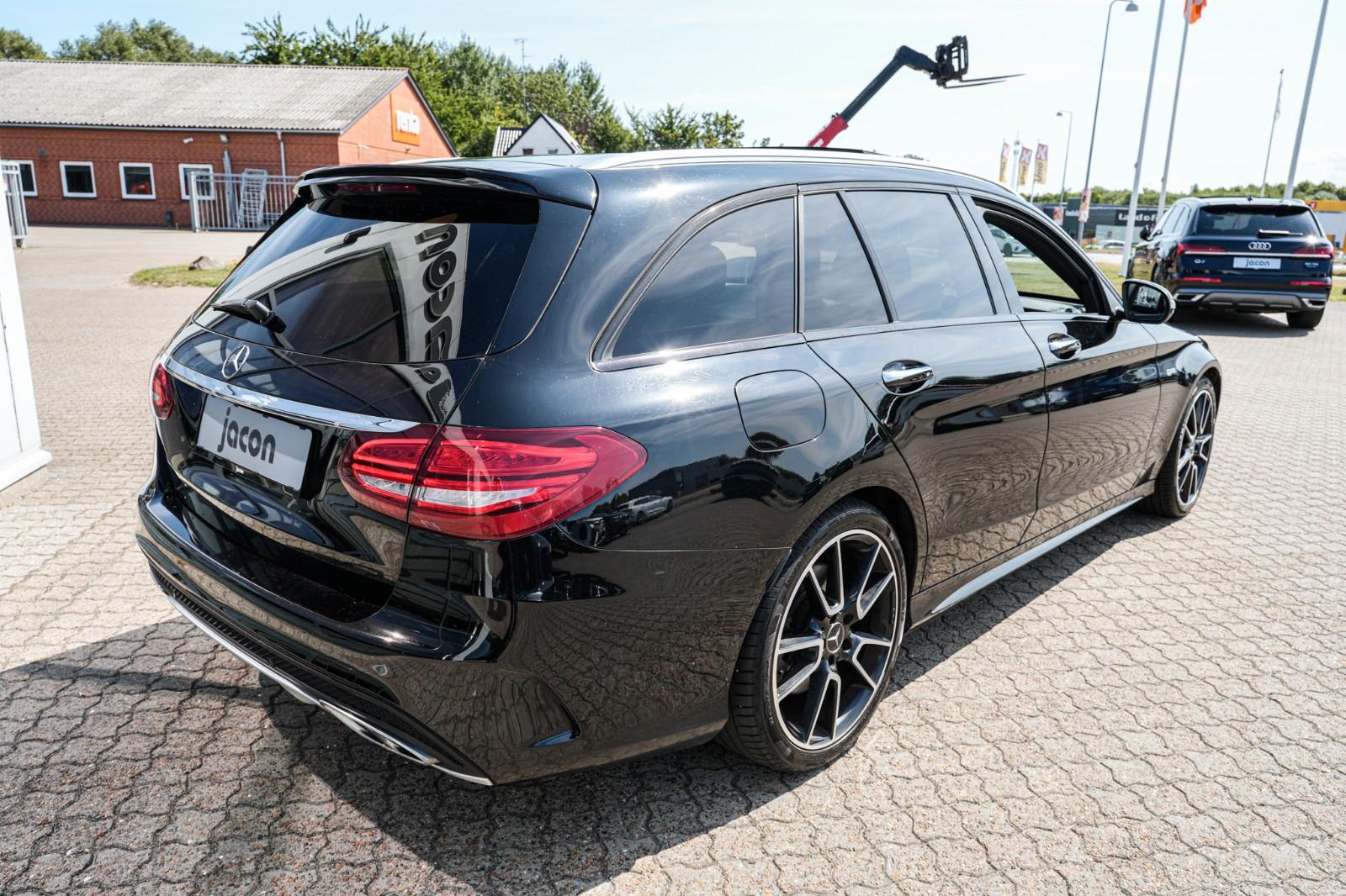 Mercedes-AMG C43 4Matic | 367 ch | BVA | Affichage tête haute | Burmester | Toit panoramique | Sièges chauffants électriques | AMG Ride Control