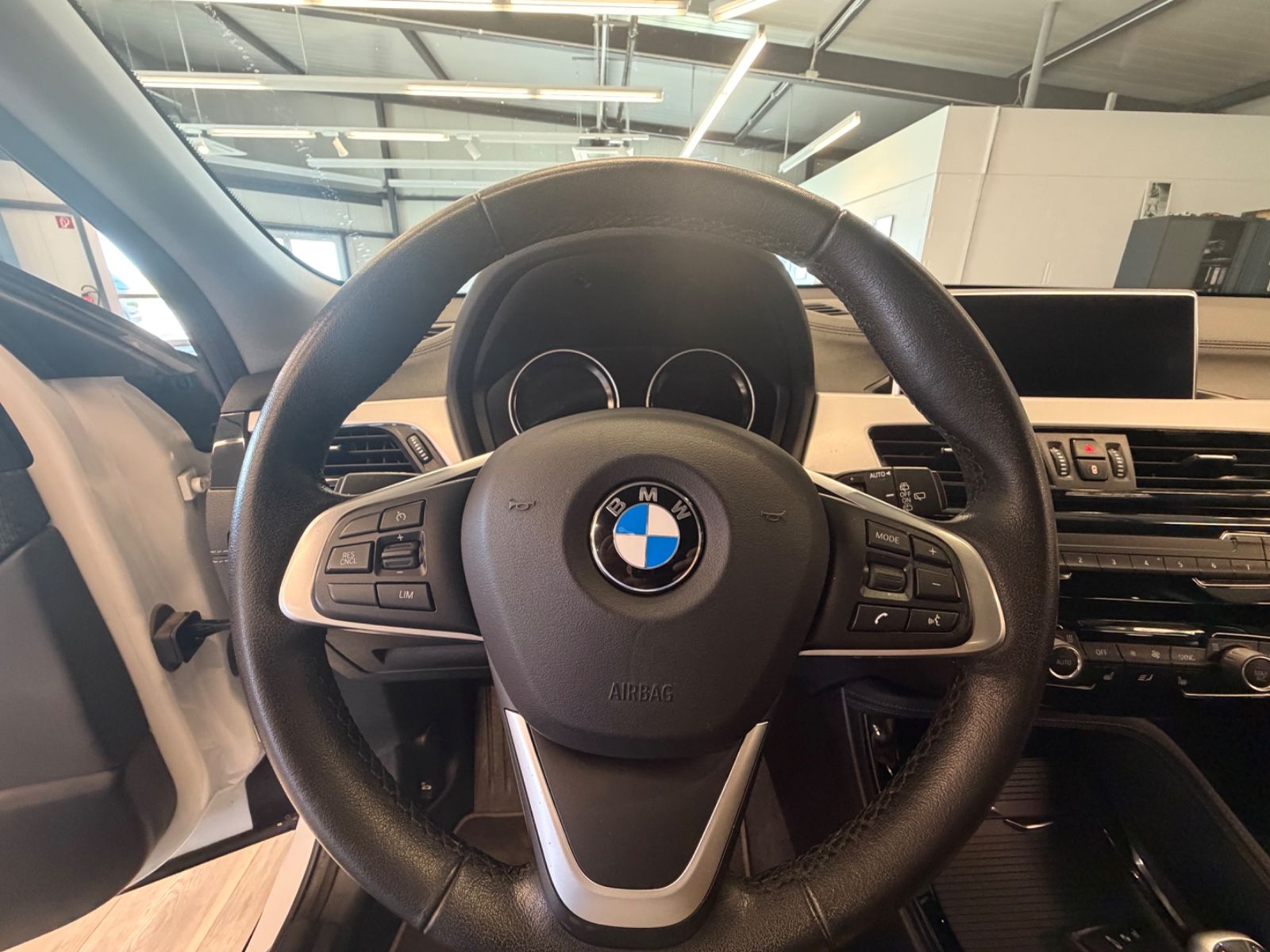 BMW X2 sDrive 18 i Advantage foto 14