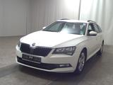 Skoda Superb Kombi 2.0 TDI Active AHK Navi PDC DAB - Skoda Superb: Weiß