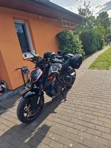 KTM 1290 Super Duke R