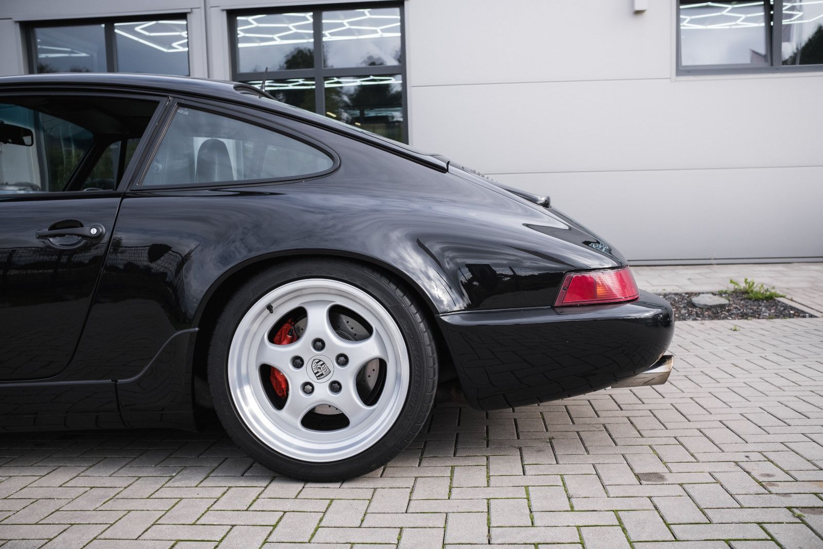 Fahrzeugabbildung Porsche 964 C4 Coupe-300 PS-18 Zoll Cup-KW Fahrwerk