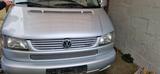 Volkswagen T4 California - silberne Volkswagen T4 California