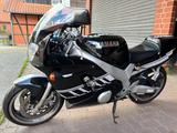 Yamaha FZR 600 R - YAMAHA FZR 600