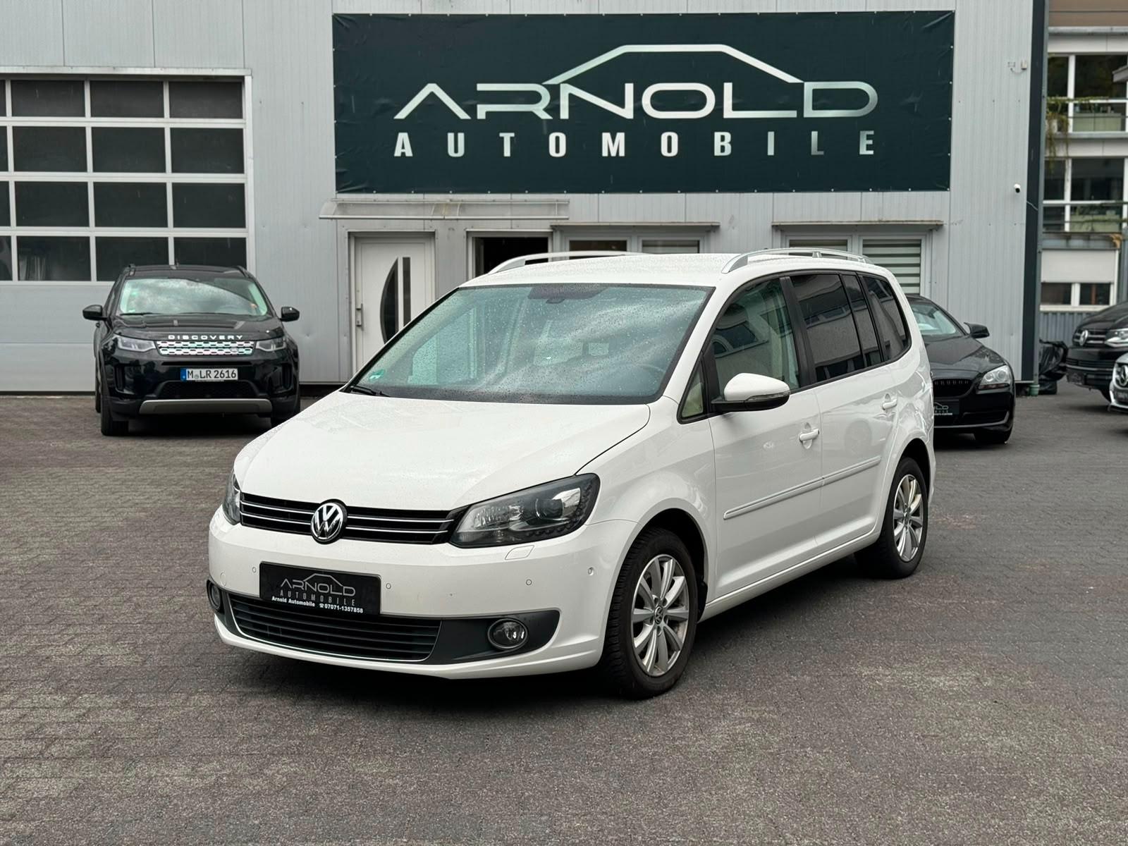 Volkswagen Touran Highline*DSG*AHK*BIXENON*STANDHEIZUNG*PDC