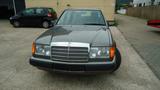 Mercedes-Benz E 230 - Mercedes-Benz E 230 aus 1991