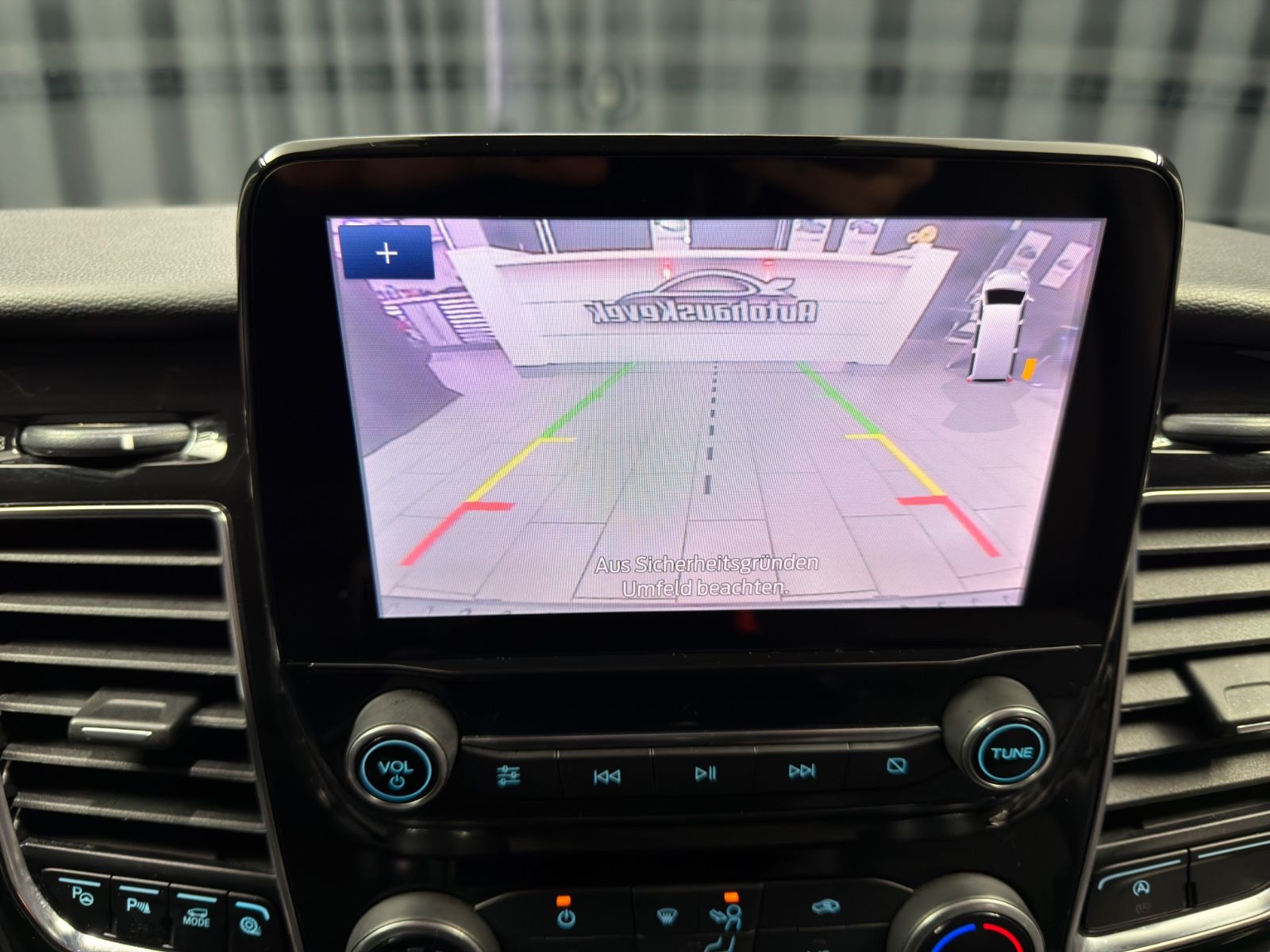 Fahrzeugabbildung Ford Tourneo Custom Sport|AUTOMATIK|LEDER|NAVI|8-SITZ