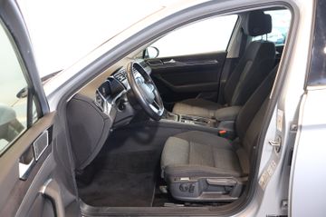 Volkswagen Passat 2.0 TDI Business AID+ACC+KAM+LED+PANO