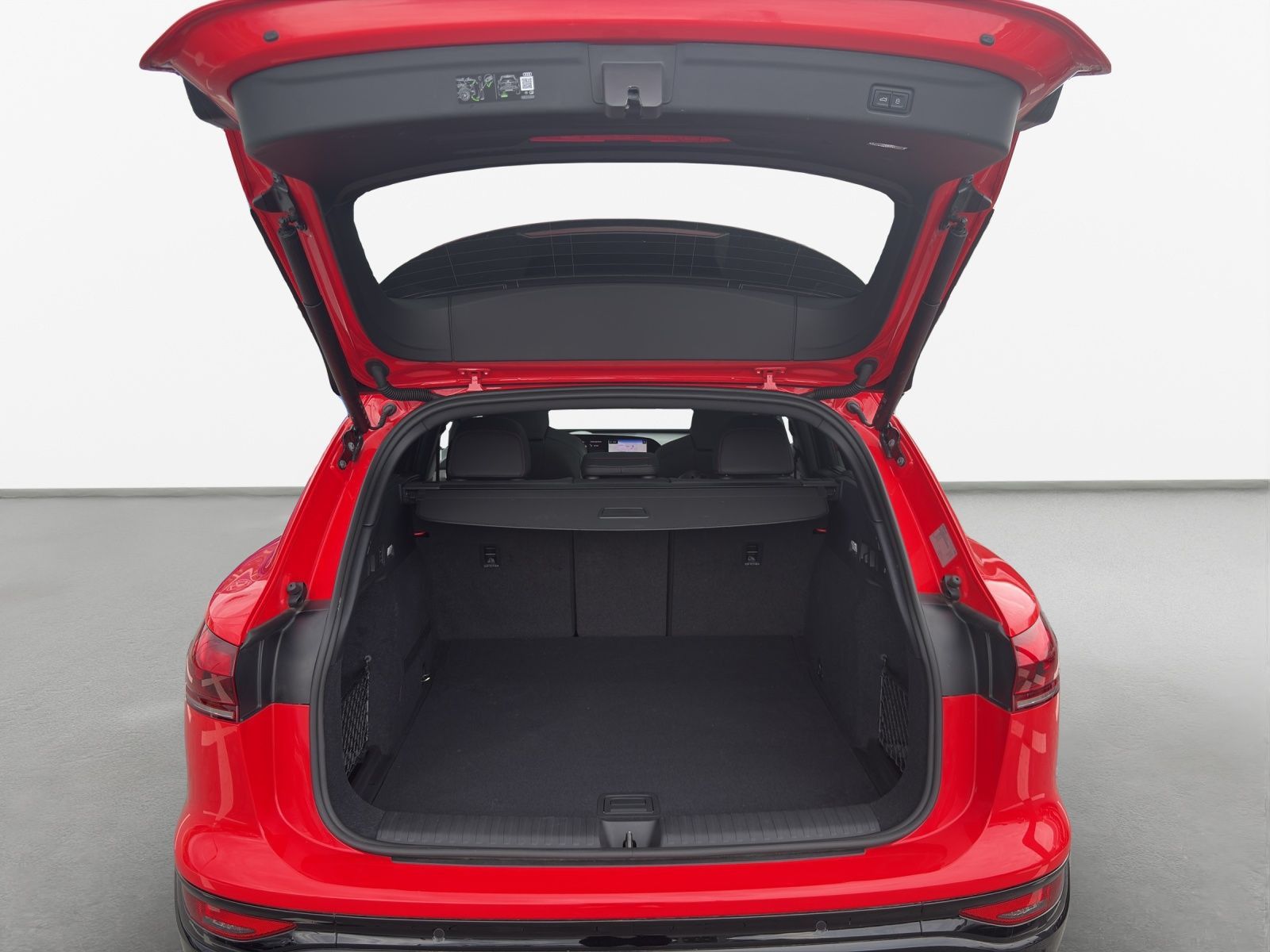 Audi SQ6 e-tron - Bild 12