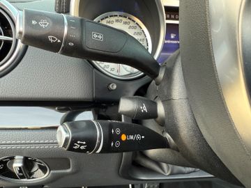 Mercedes-Benz SL 400 2LOOK Edition AMG|Massage|Panorama|Logic7