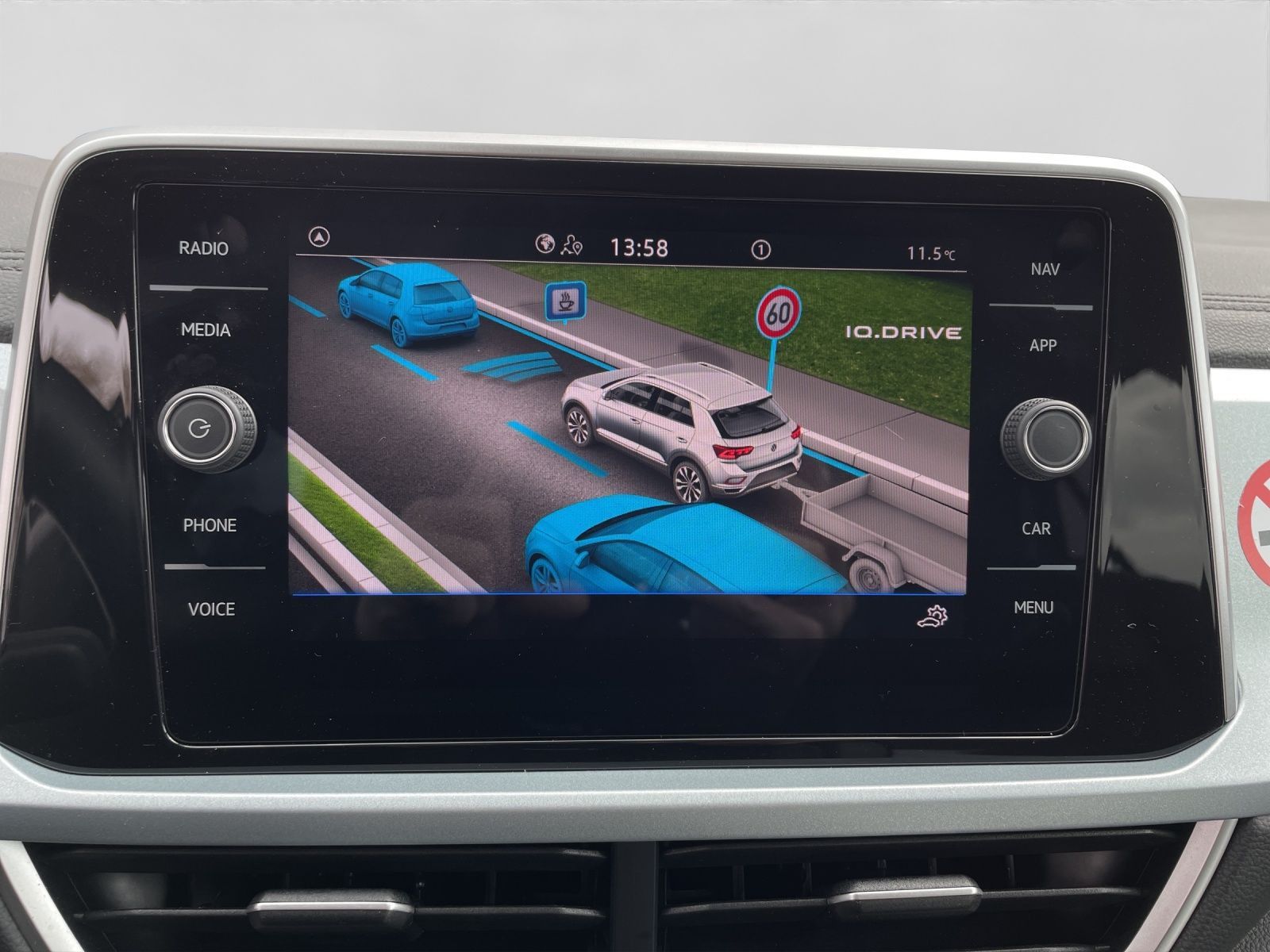 Volkswagen T-Roc - Bild 14