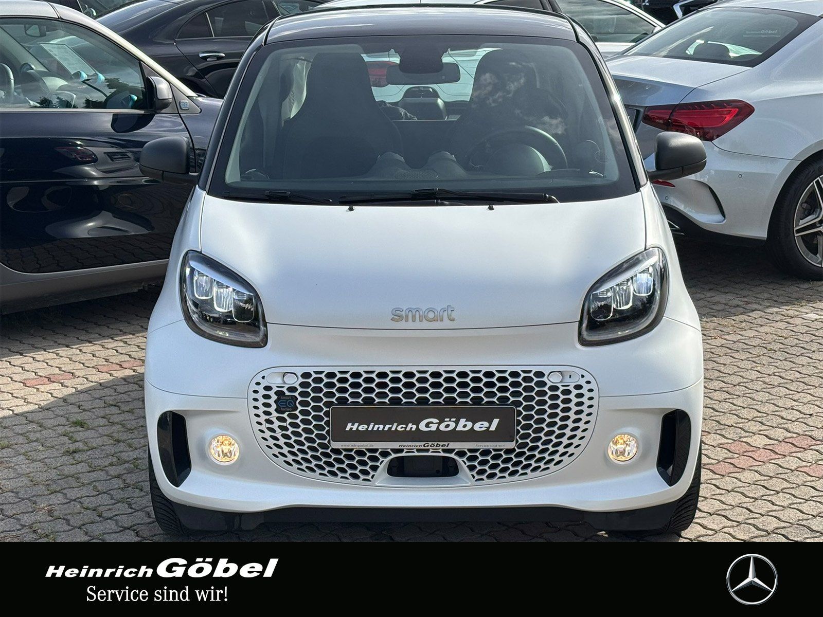 Fahrzeugabbildung Smart EQ COUPÉ*EXCLUSIVE*22kW*JBL-SOUNDSYS*ALLWETTER*