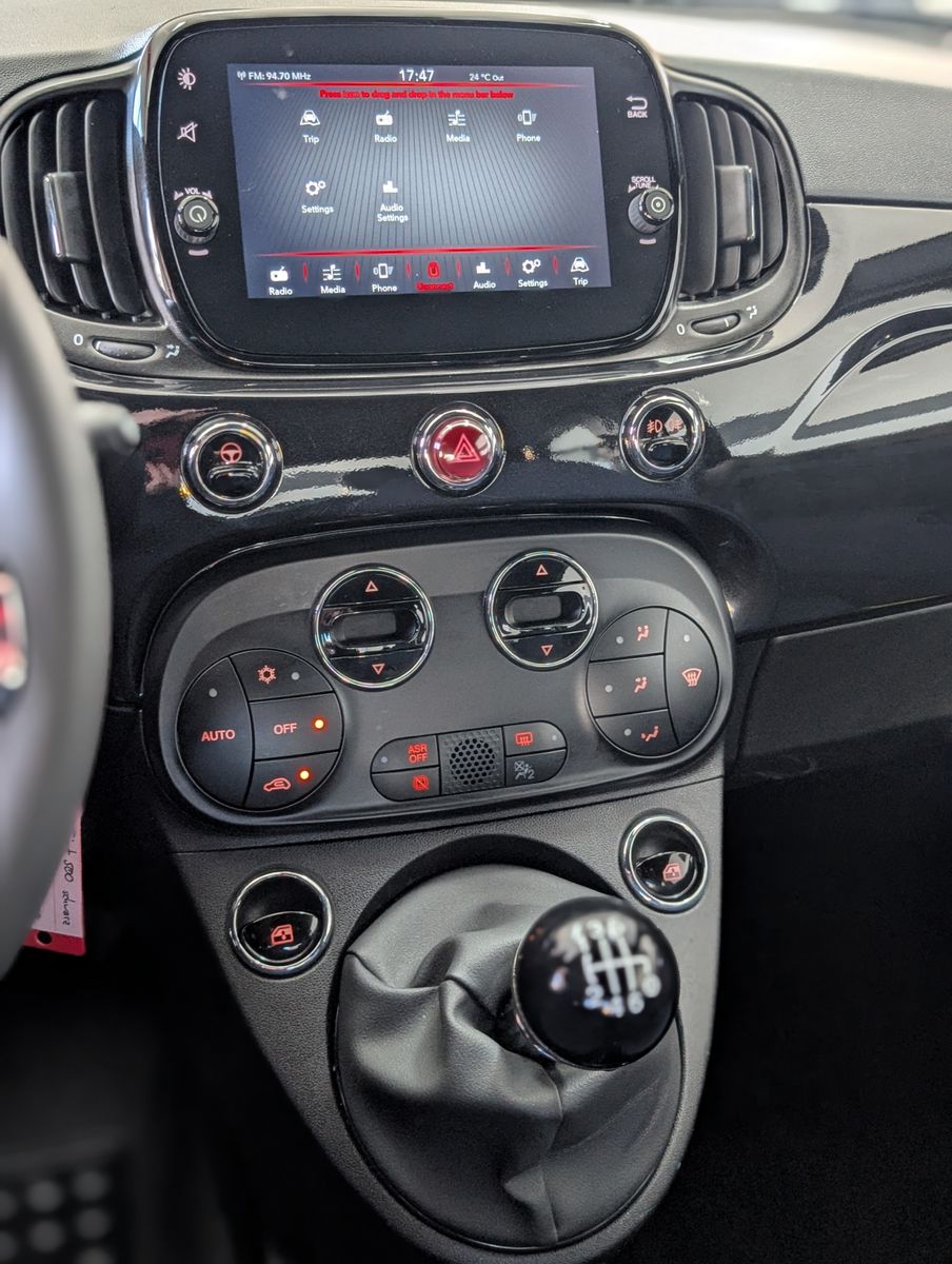 Fahrzeugabbildung Fiat 500 GSE 1,0 Mild-Hy Comfort-Pack Tech-Pack Temp