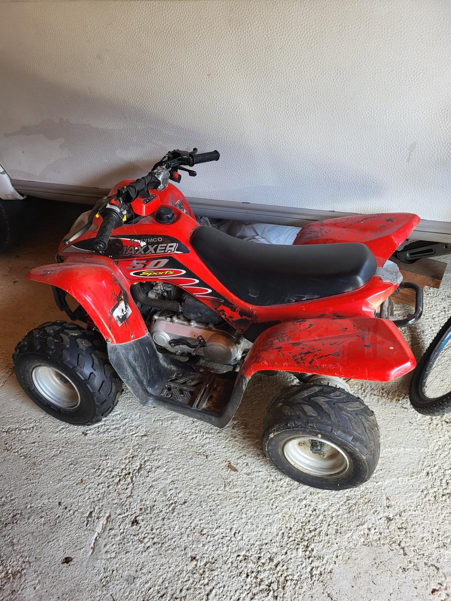Kymco  2015 — салон