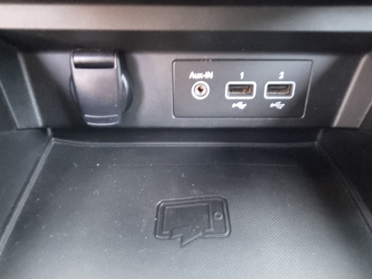 Fahrzeugabbildung Renault Arkana R.S. LINE E-TECH 145