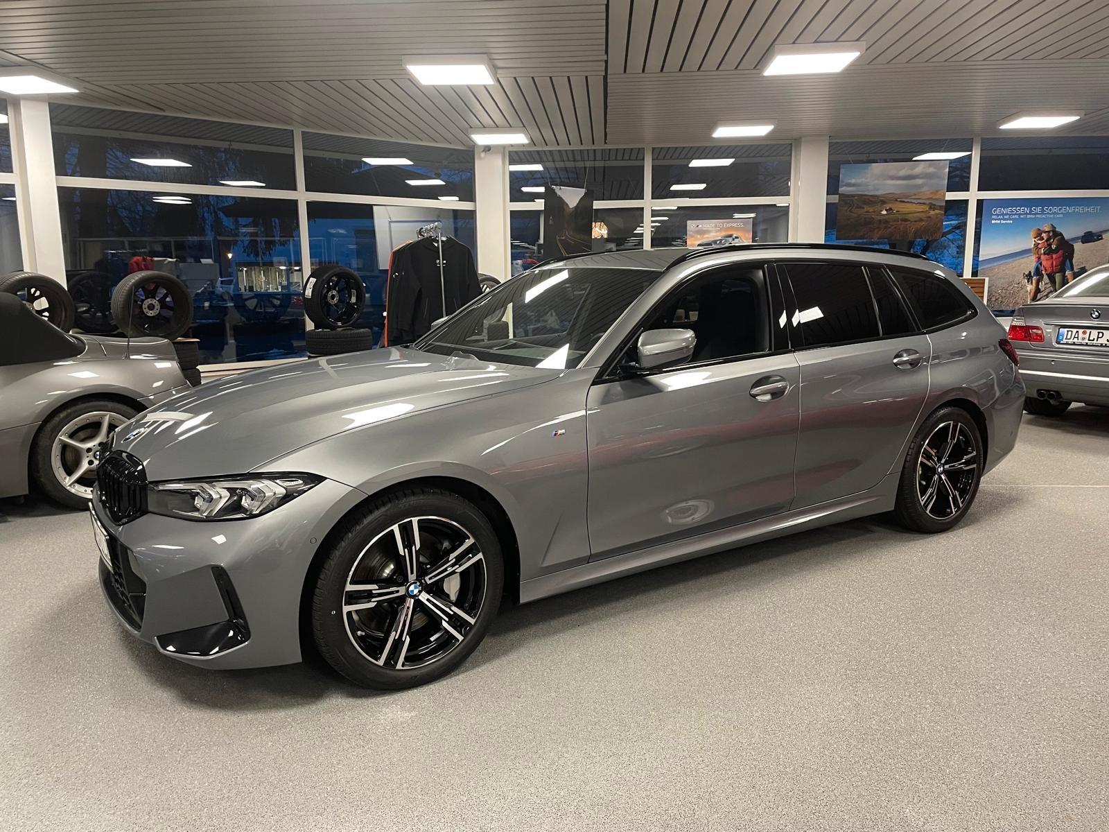 BMW 330ix M-Sport Kamera ACC + "Black Line Pro"