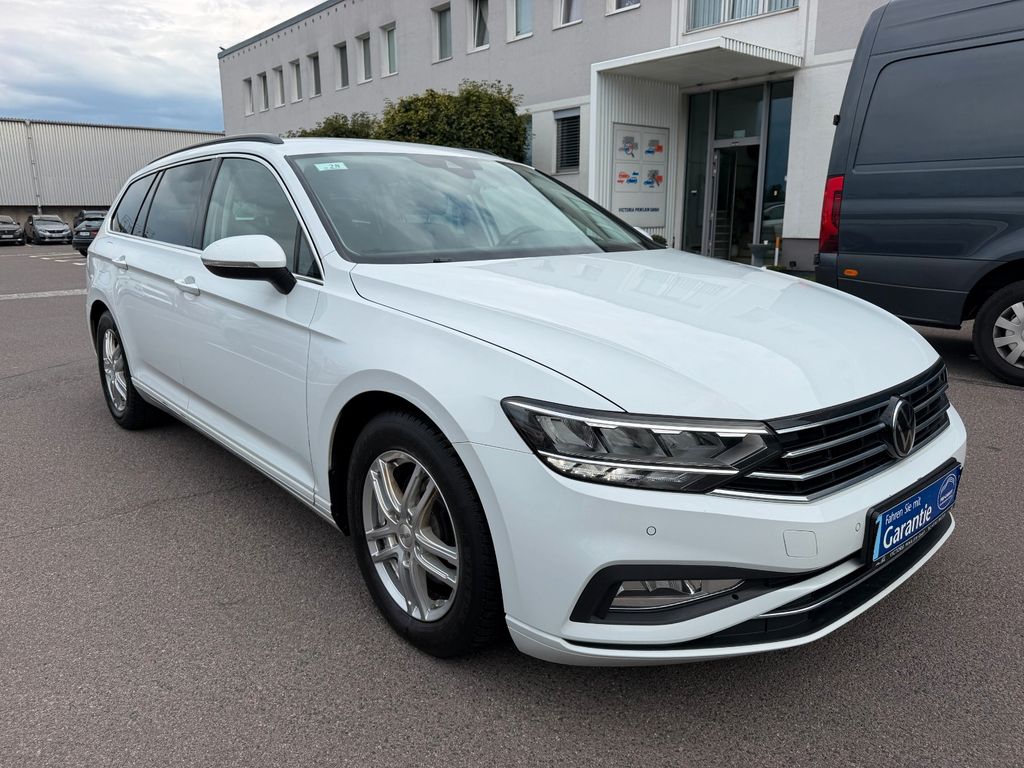 Image of Volkswagen Passat Variant