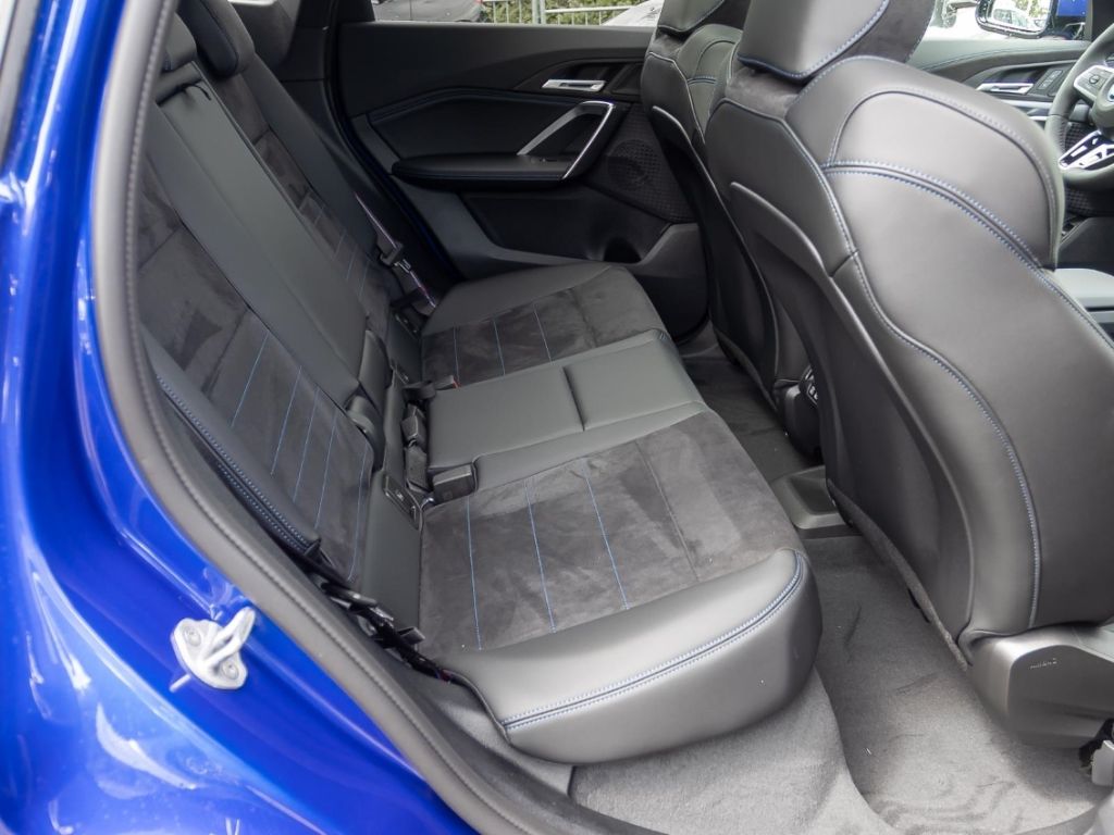BMW iX1 - Bild 17