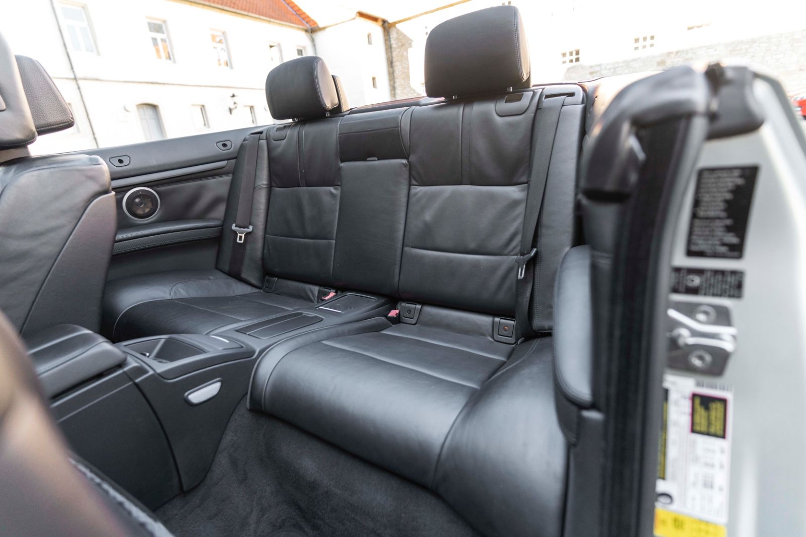 Fahrzeugabbildung BMW M3 E93 Cabrio PDC NAV LEDER  INV. AUDIO