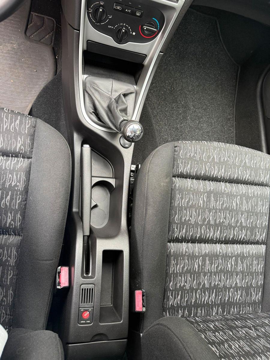 Peugeot 307 2004 — photo 8