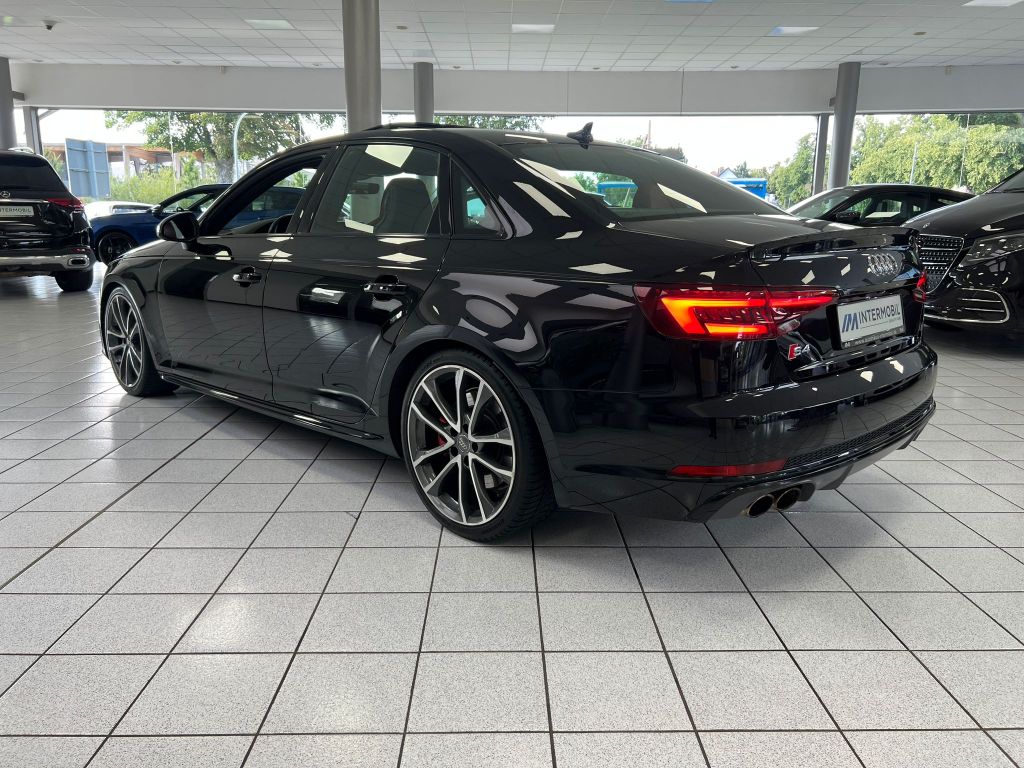 Audi S4 3.0 TFSI quattro Tiptronic*GSD*B&O*HUD*ACC*