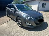 Hyundai I40 - Hyundai i40 mit Benzin-Antrieb: Automatik